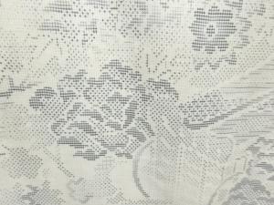 アンティーク　御所車に花模様織り出し本場白大島紬着物（7マルキ）